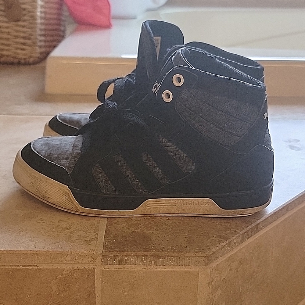 Boys Adidas Hightop Sneakers